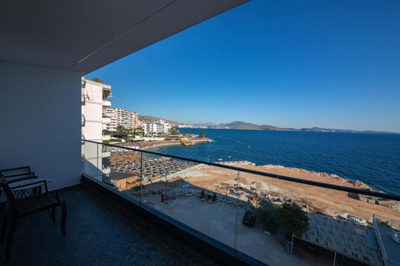Hotel Portanova Sarandë Exteriör bild